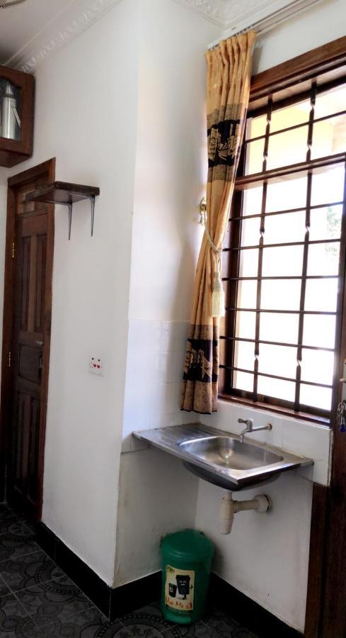 Jambo Hideaway Apartment ดาร์เอสซาลาม ภายนอก รูปภาพ